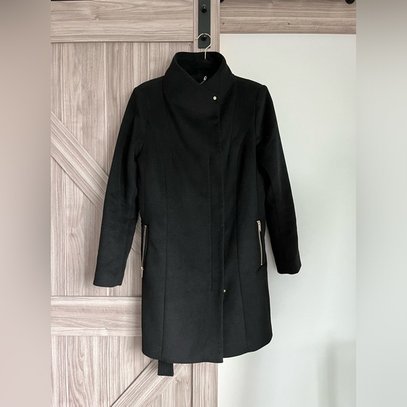 Vera Moda coat. - Picture 3 of 3